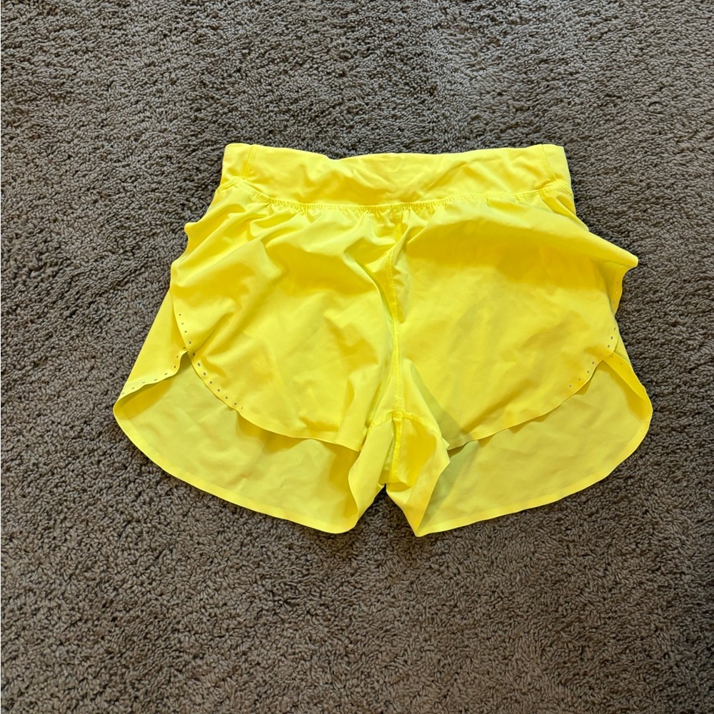 Lululemon fast and free short